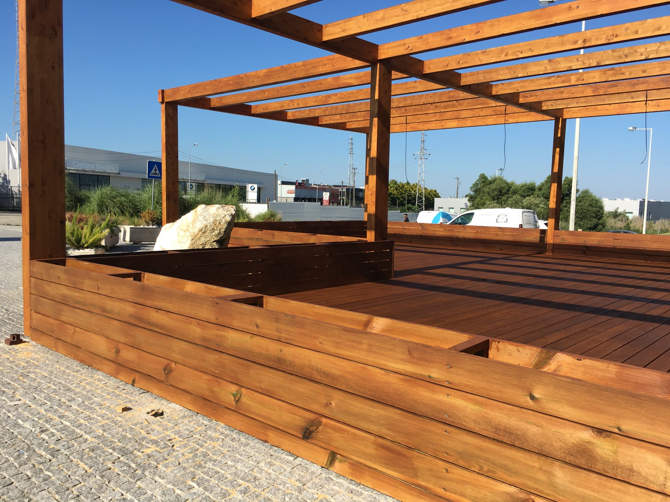 Thermotreated pine deck_03